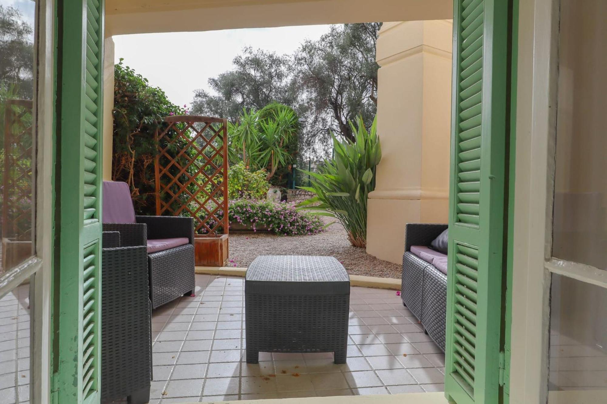 "Le Garavan Palace" Idyllique, Proche Gare Et Plage Menton Exterior foto
